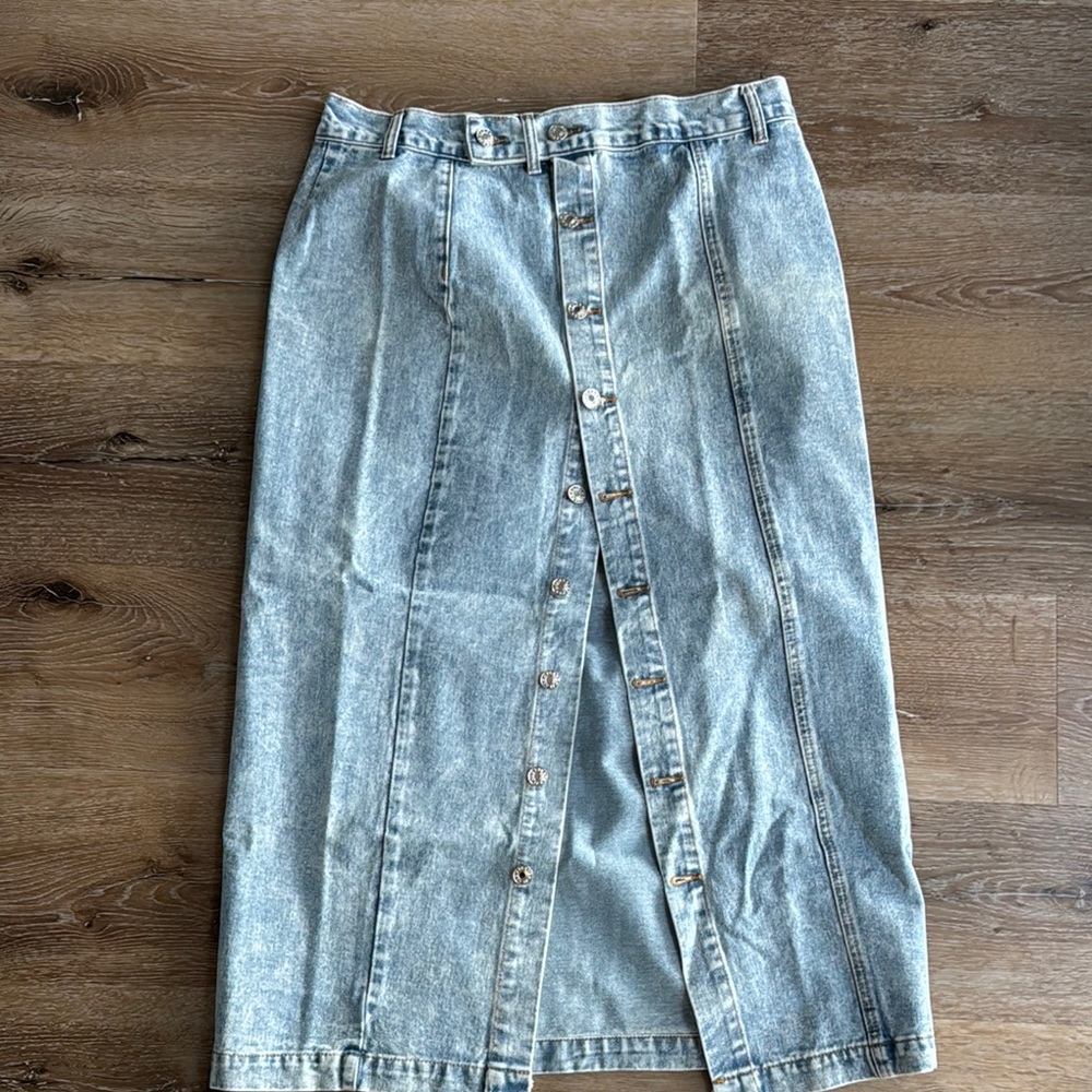 Amazon Blue Gold Midi Pencil Skirt